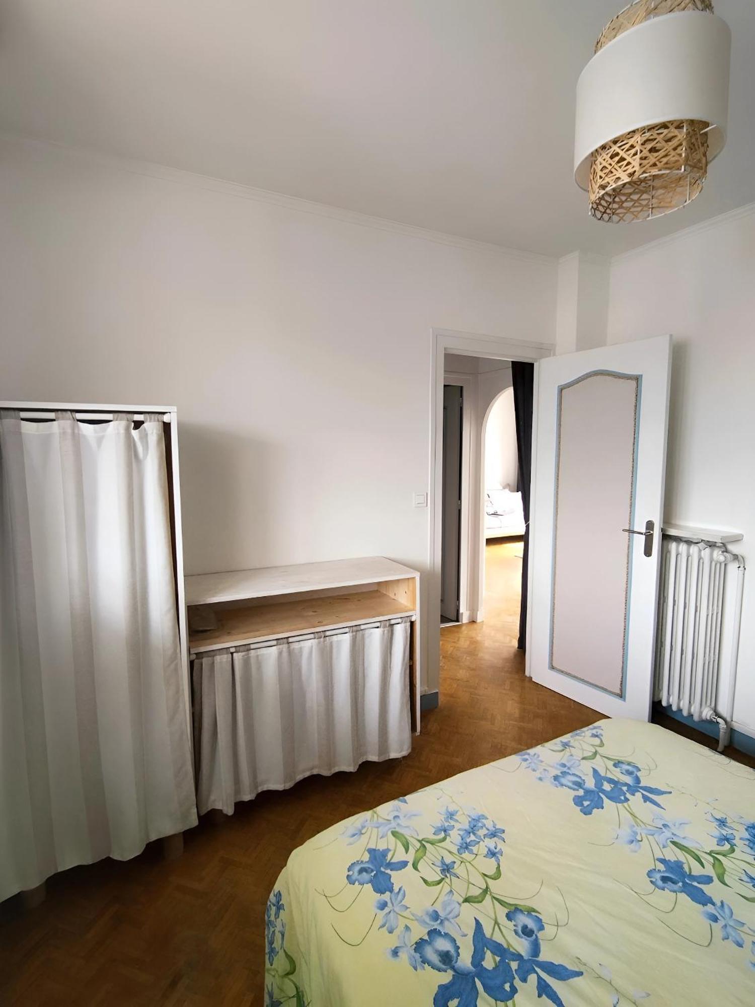 Charmant Appartement Lumineux - Dernier Etage Avec Balcon - Proche Centre-Ville Nantes Bagian luar foto